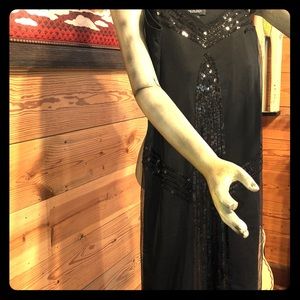 New Years Eve Dress🎉🍸. Black and sequins!